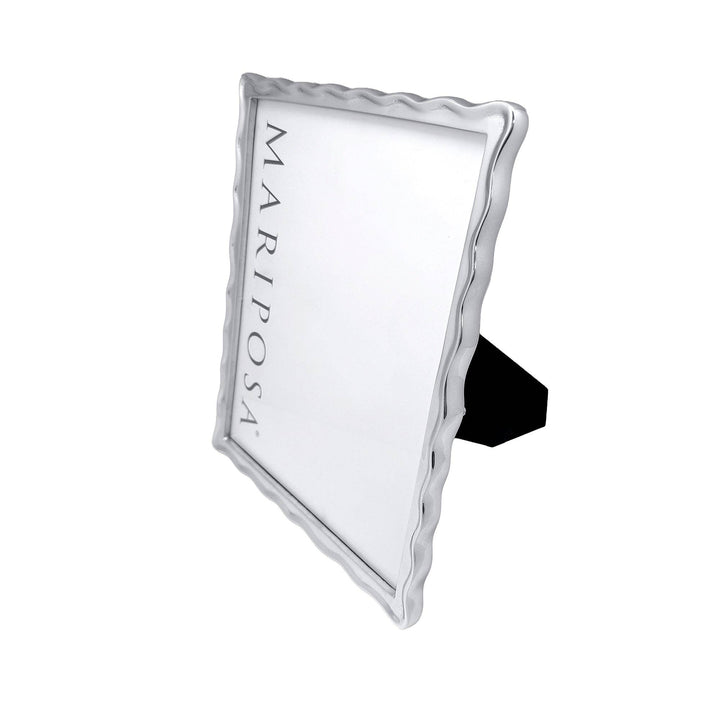 Wavy 8x10 Frame