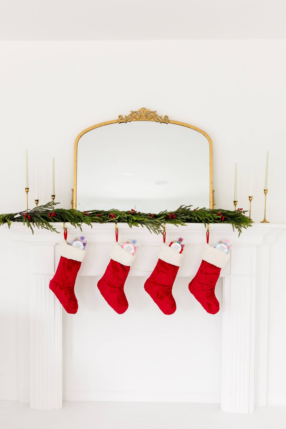 Christmas Merry & Bright DIY Stretchy Bracelet Craft Kit - Something Splendid Co.