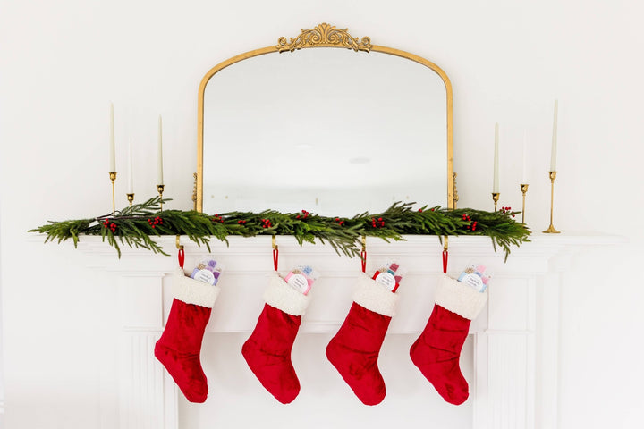 Christmas Merry & Bright DIY Stretchy Bracelet Craft Kit - Something Splendid Co.