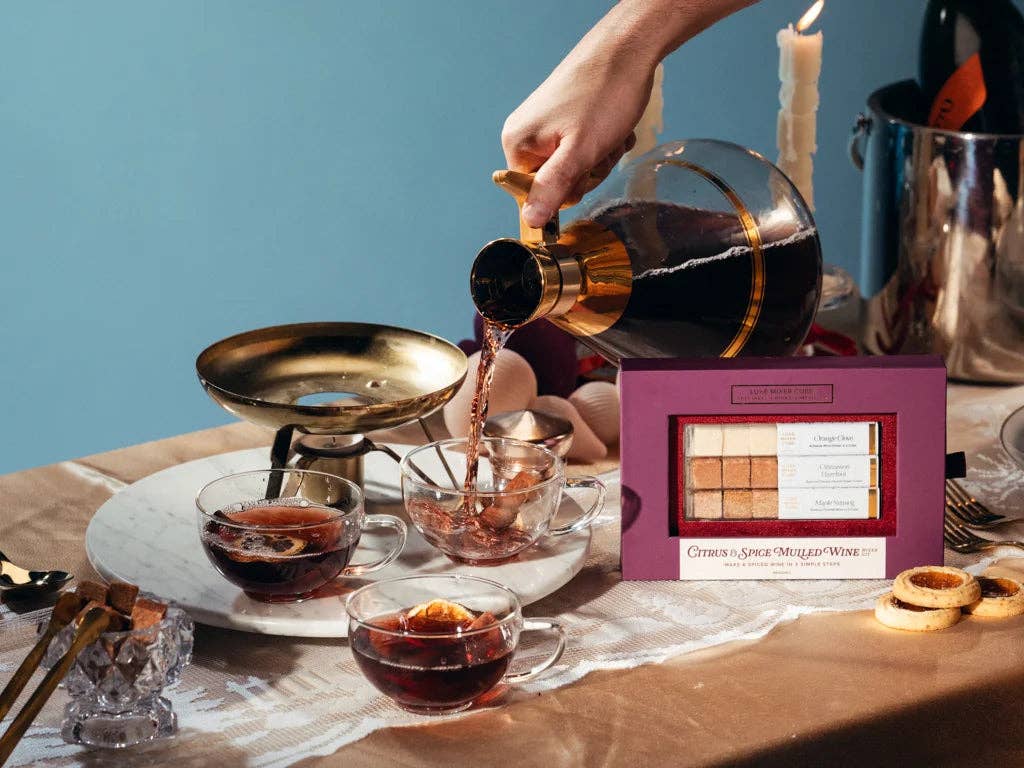 Citrus and Spice Mulled Wine Kit, Orange Clove & Maple Cubes - Something Splendid Co.