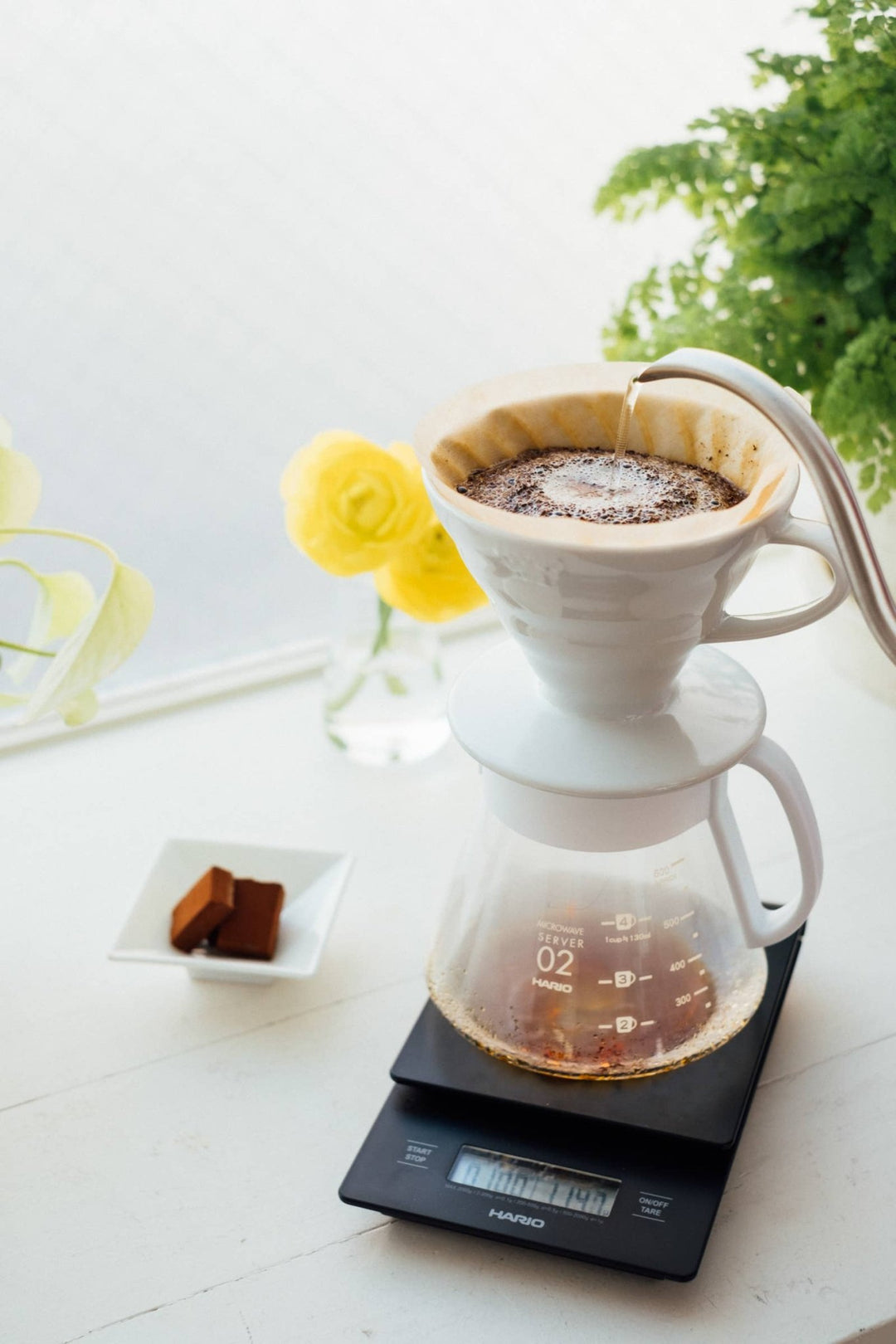 HARIO V60 Ceramic Dripper 02 Set - Something Splendid Co.