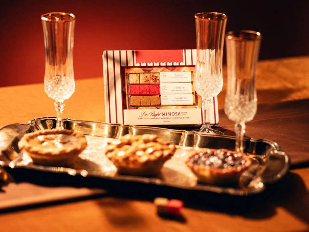 Pie Flight Mimosa Kit, Apple, Pumpkin & Cherry Pie Cubes - Something Splendid Co.