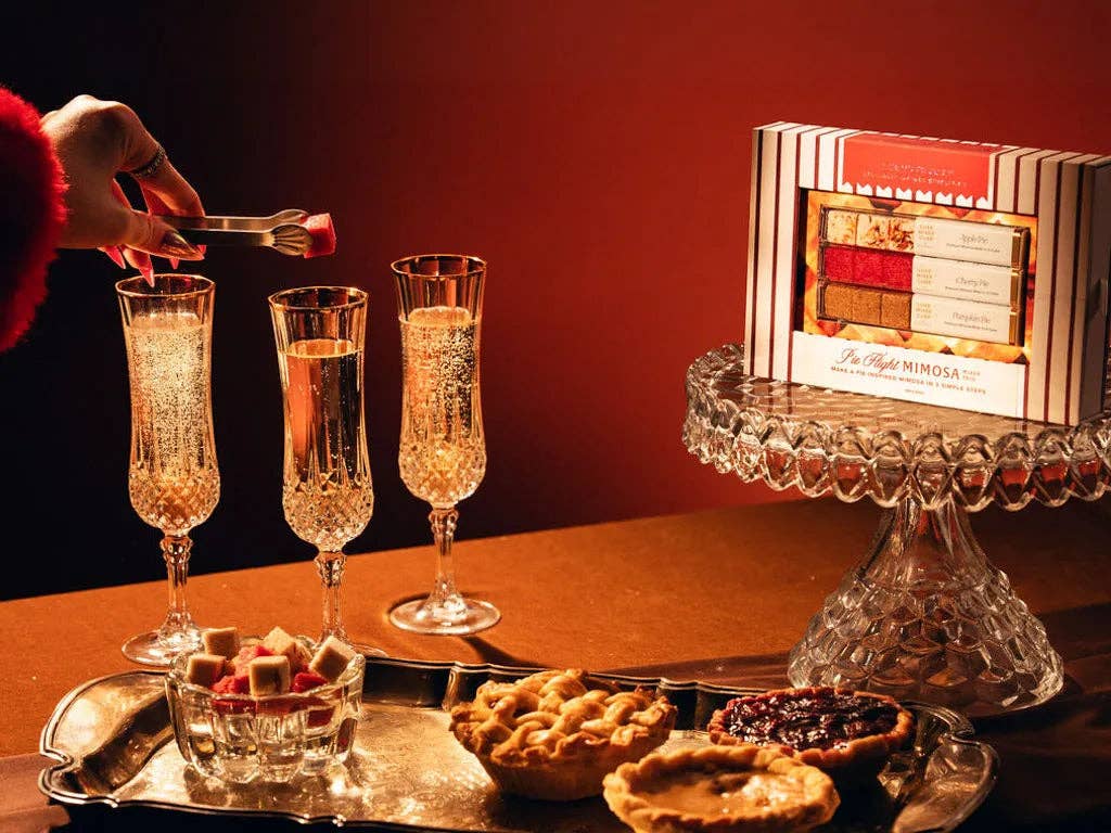 Pie Flight Mimosa Kit, Apple, Pumpkin & Cherry Pie Cubes - Something Splendid Co.