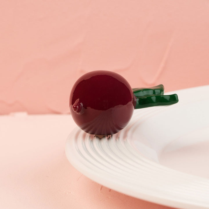 Radish mini, alternate view
