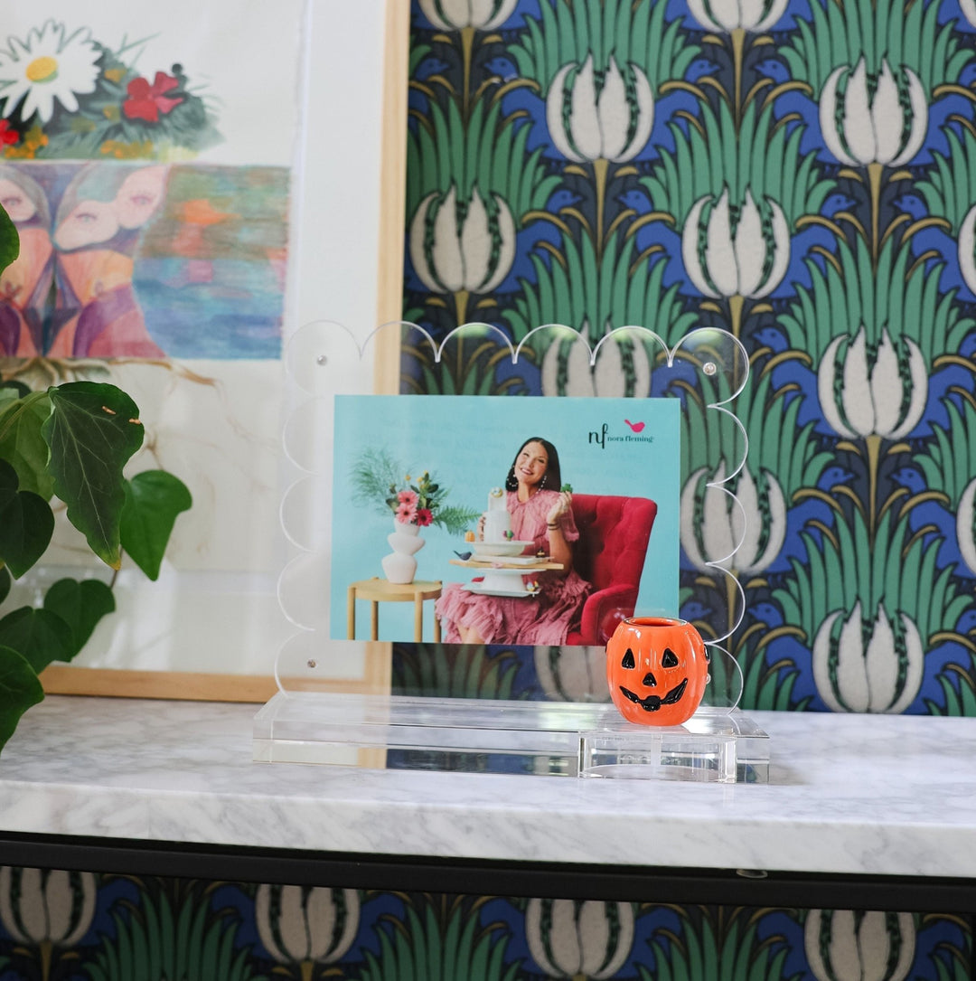 Scalloped Acrylic Frame - Something Splendid Co.
