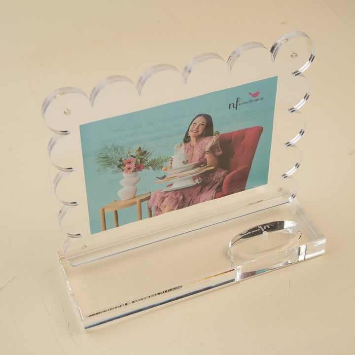 Scalloped Acrylic Frame - Something Splendid Co.