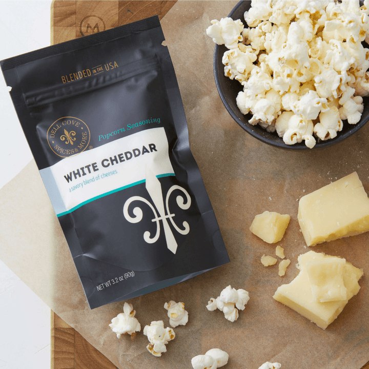 White Cheddar Popcorn Seasoning - Savory Spice Blend: 3.2 Oz. Pouch - Something Splendid Co.